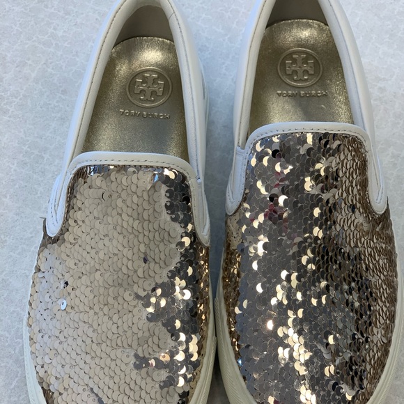 Tory Burch Shoes - Picture 1 of 4